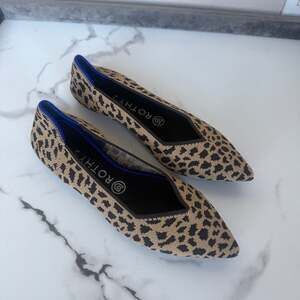 Rothy's The Point Leopard Print Flats Size 7.5